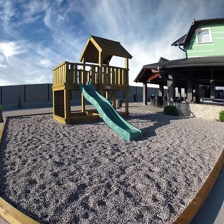 恩卡拉卡尔住宿加早餐旅馆 采尔克尼察