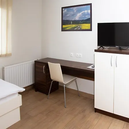 En Krajcar 3* Cerknica