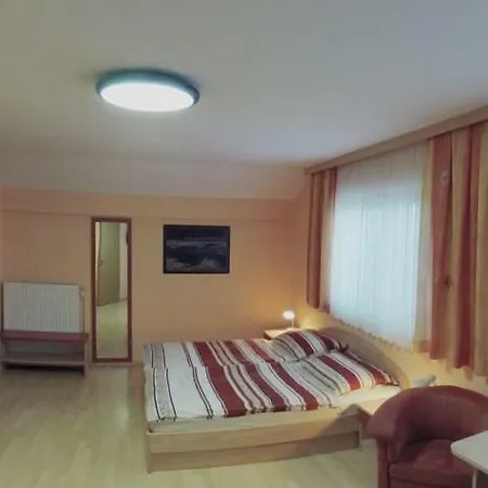 Bed & Breakfast En Krajcar 3*