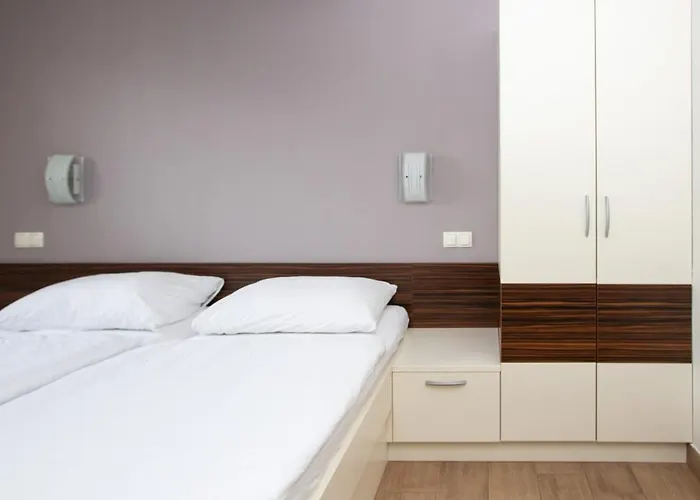 En Krajcar ベッド・アンド・ブレックファスト 3*